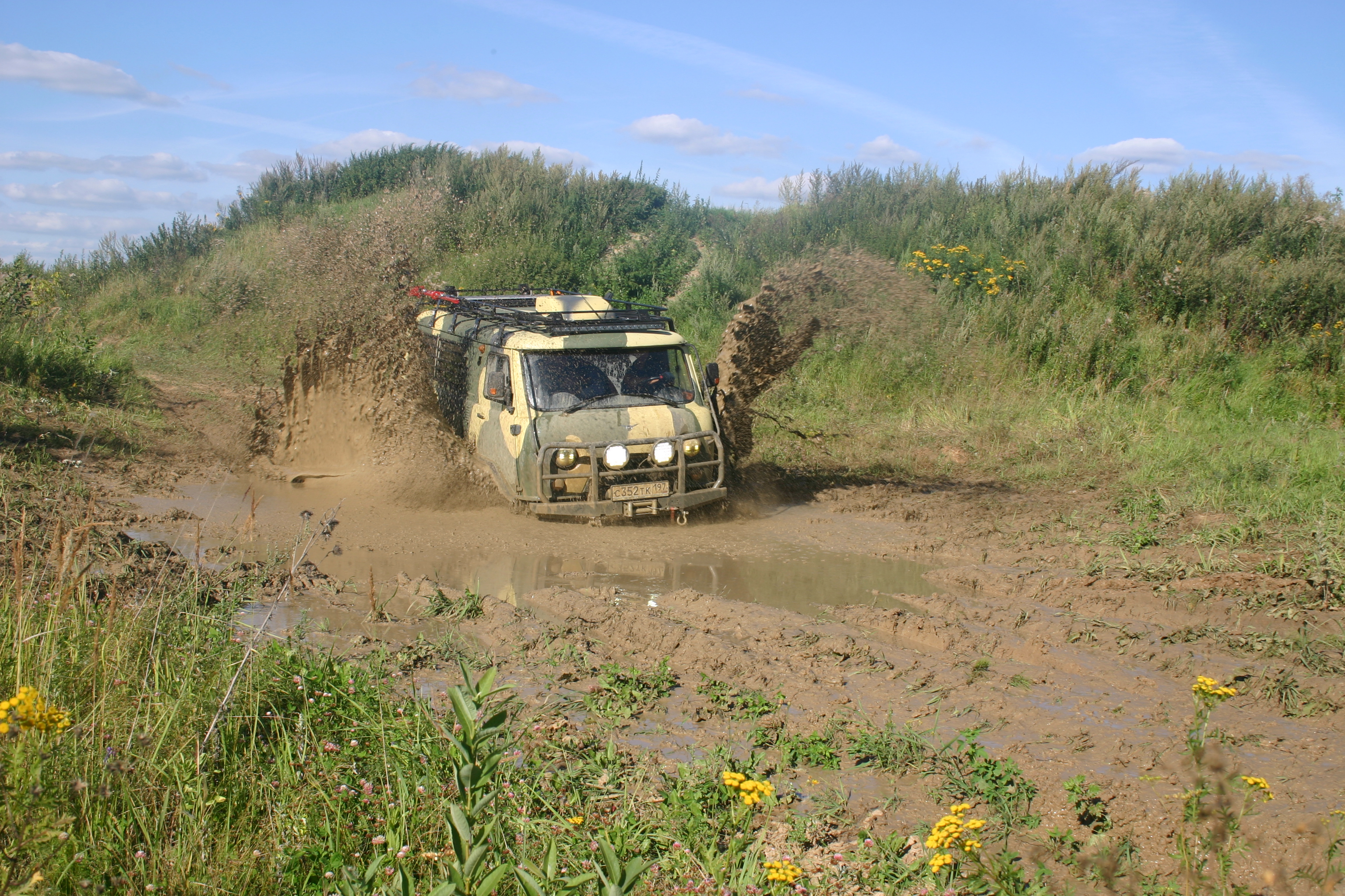 uaz450_60let_2.jpg