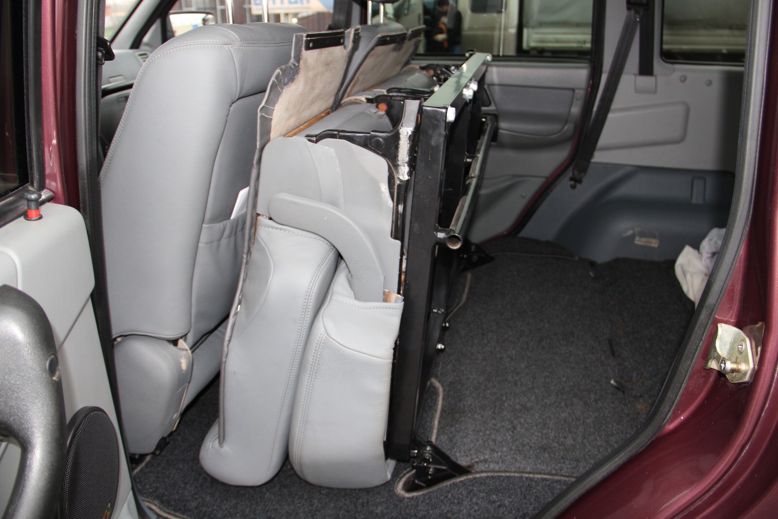 uaz-patriot-ssangyong_104.jpg